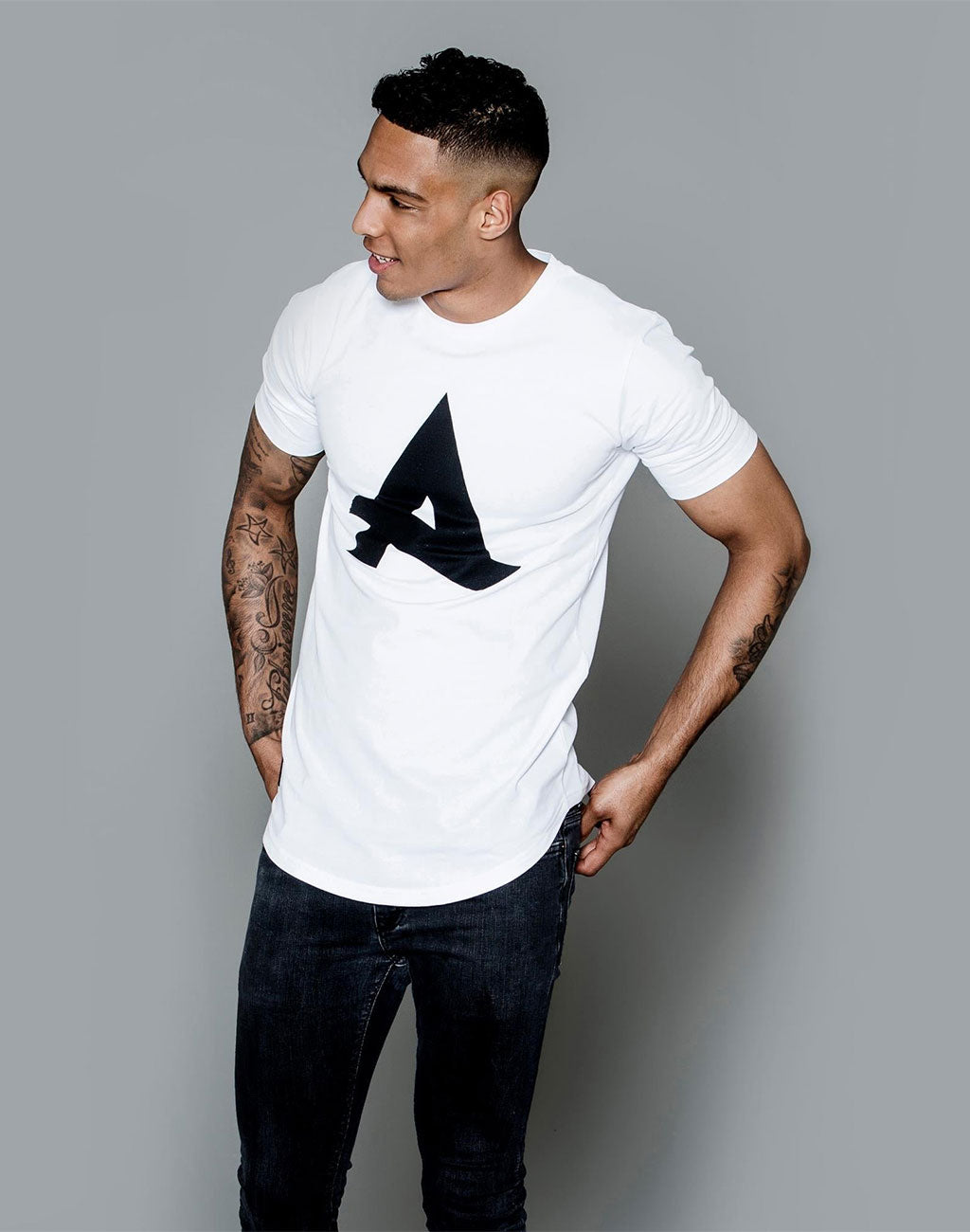 Afrojack-long-shirt-white-first